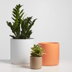 PEACH & PEBBLE 12’’ Black Classic Ceramic Planter. Plant Pot with Drainage Hole and Stopper for Indoor Plants and Succulents.